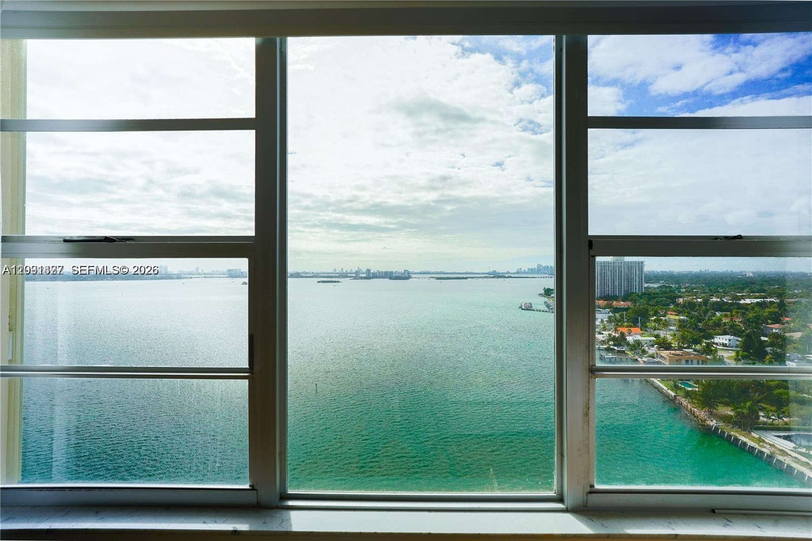 11111 Biscayne Boulevard 20e Property Photo 3