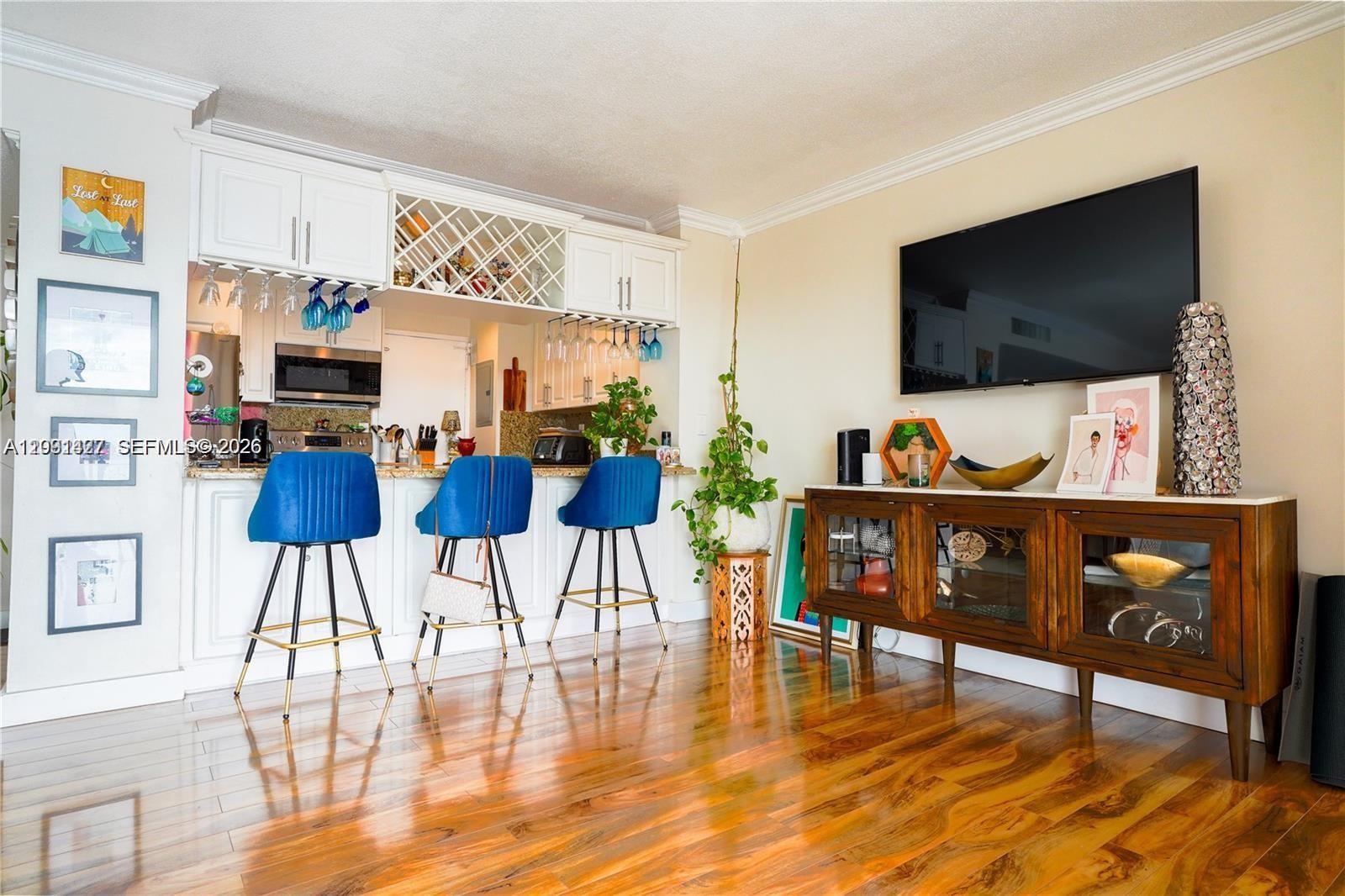11111 Biscayne Boulevard 20e Property Photo 6