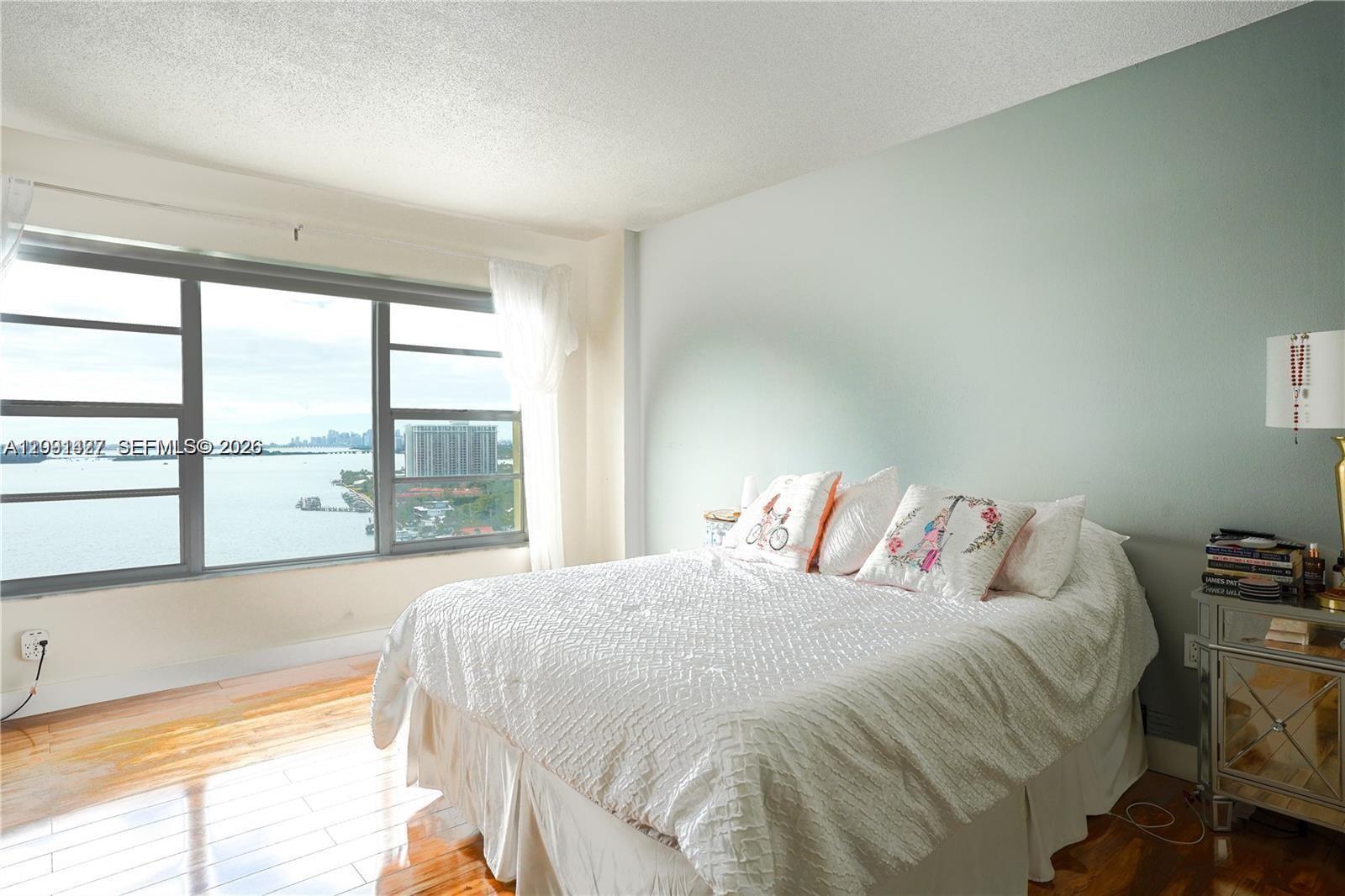 11111 Biscayne Boulevard 20e Property Photo 15