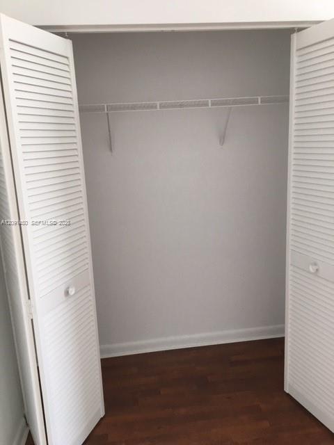 A12091450 Property Photo 26