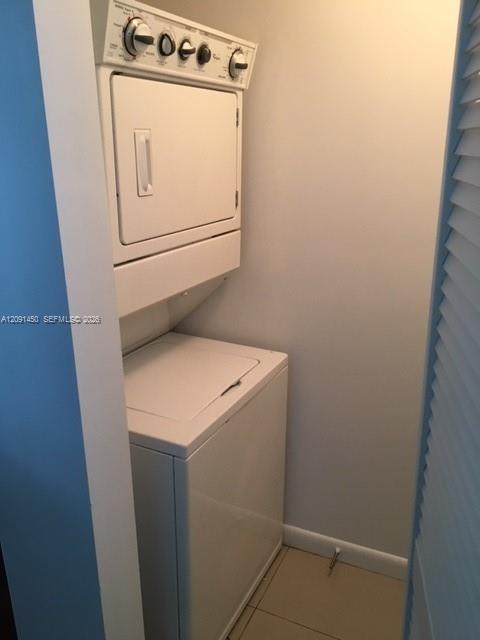 A12091450 Property Photo 28