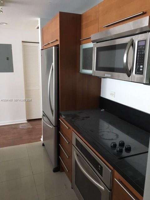 A12091450 Property Photo 29