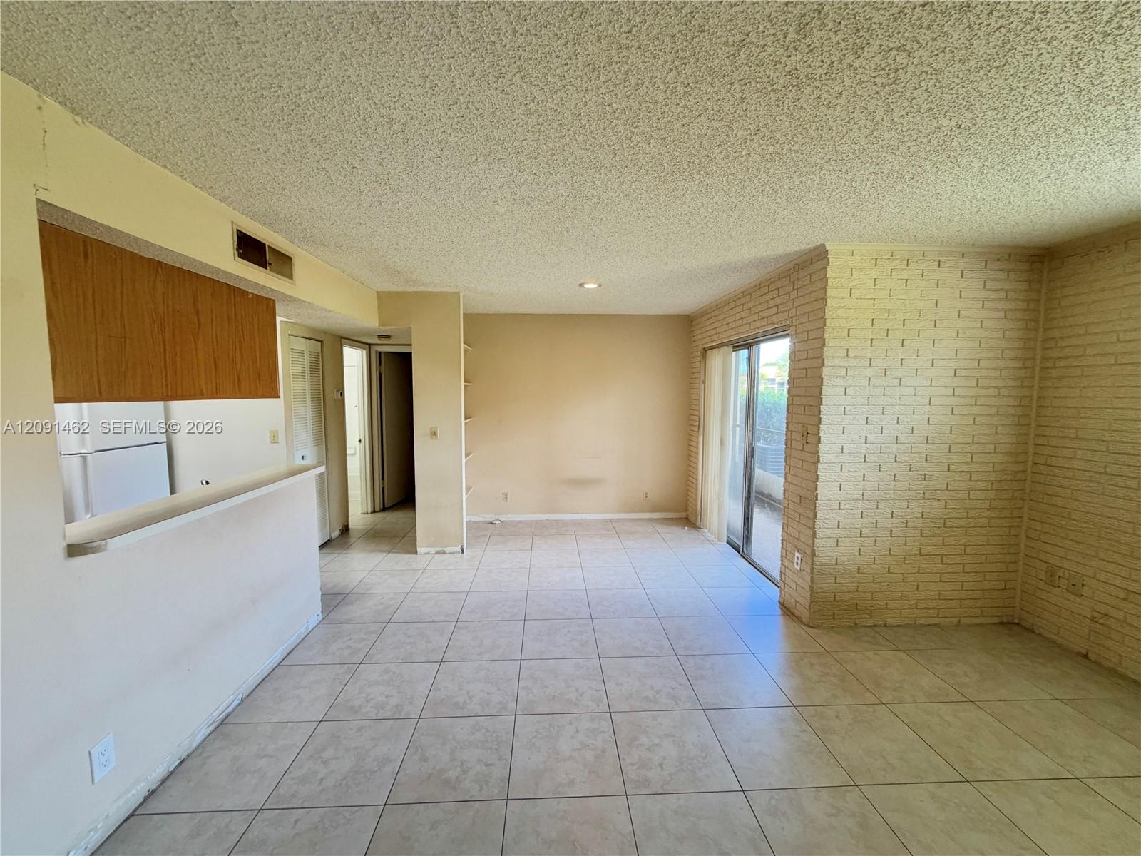 1285 Sw 46th Avenue 2711 Property Photo 2