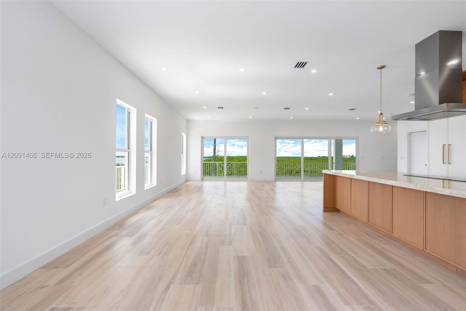 195 Ojibway Avenue Property Photo 17