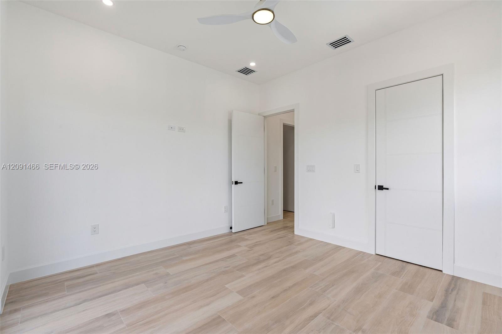 195 Ojibway Avenue Property Photo 39