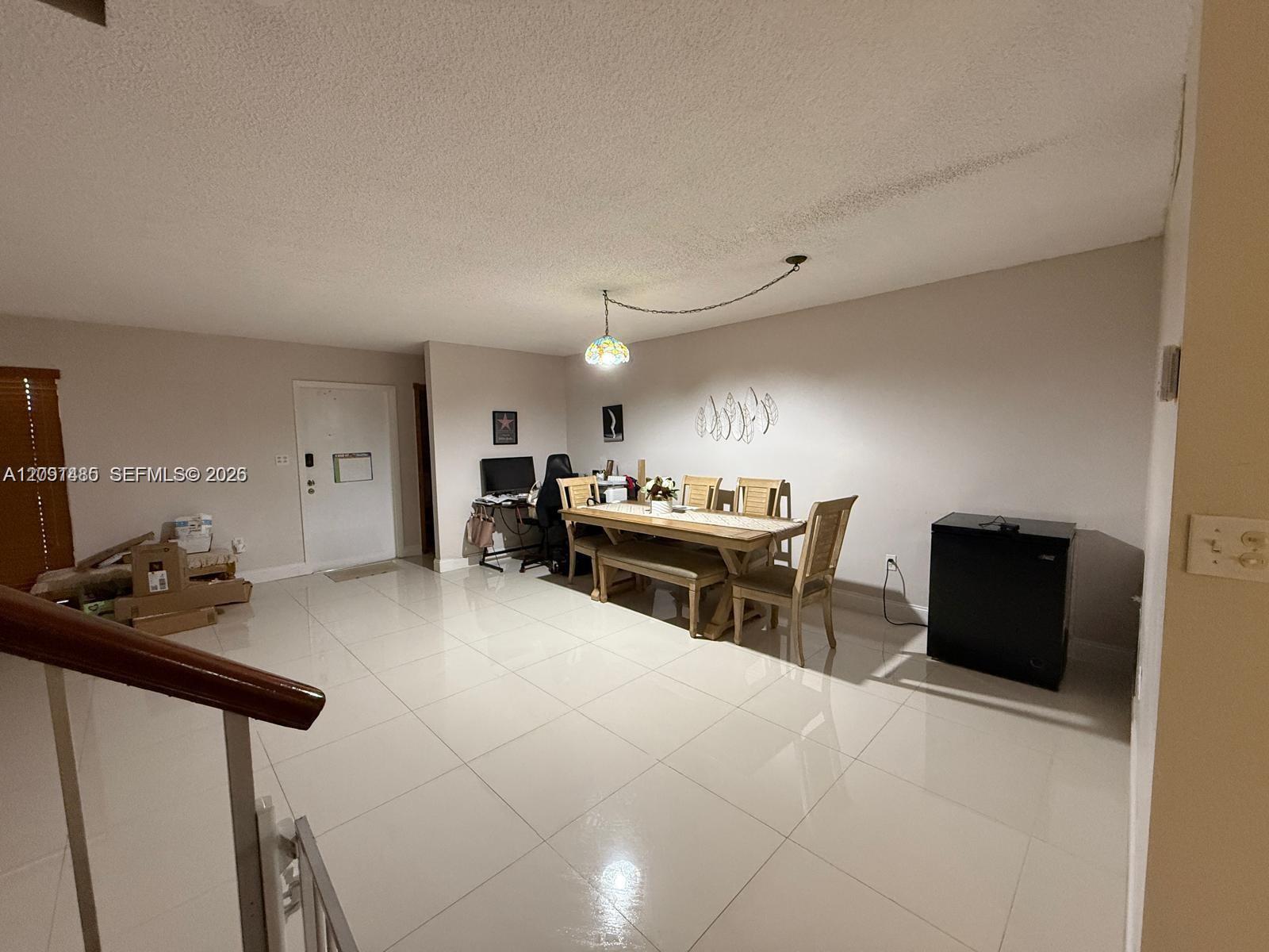 A12091485 Property Photo 6