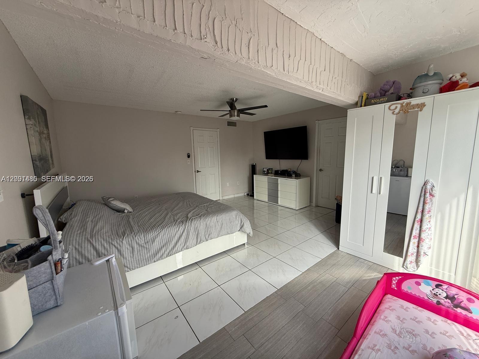 A12091485 Property Photo 14