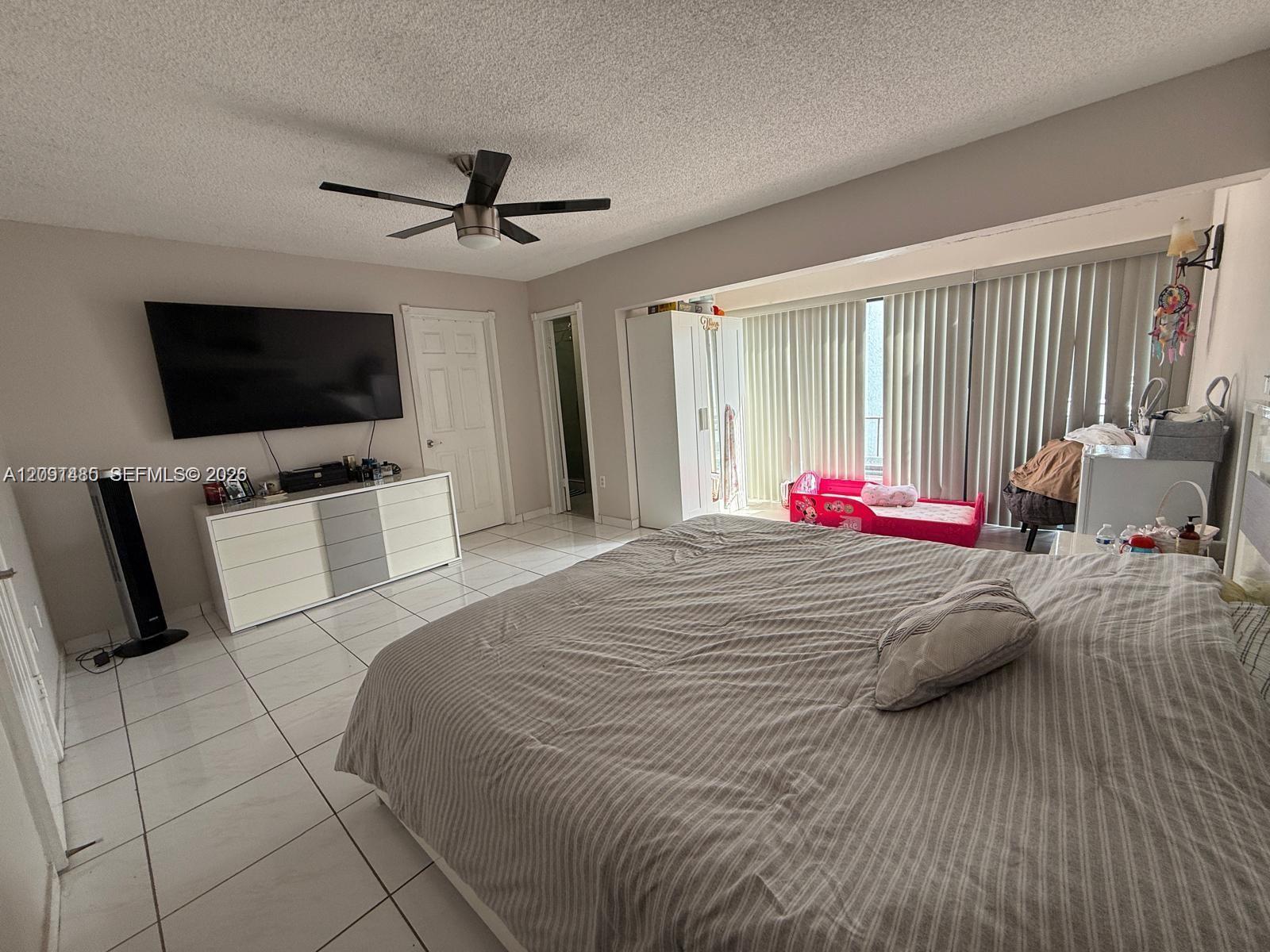 A12091485 Property Photo 15