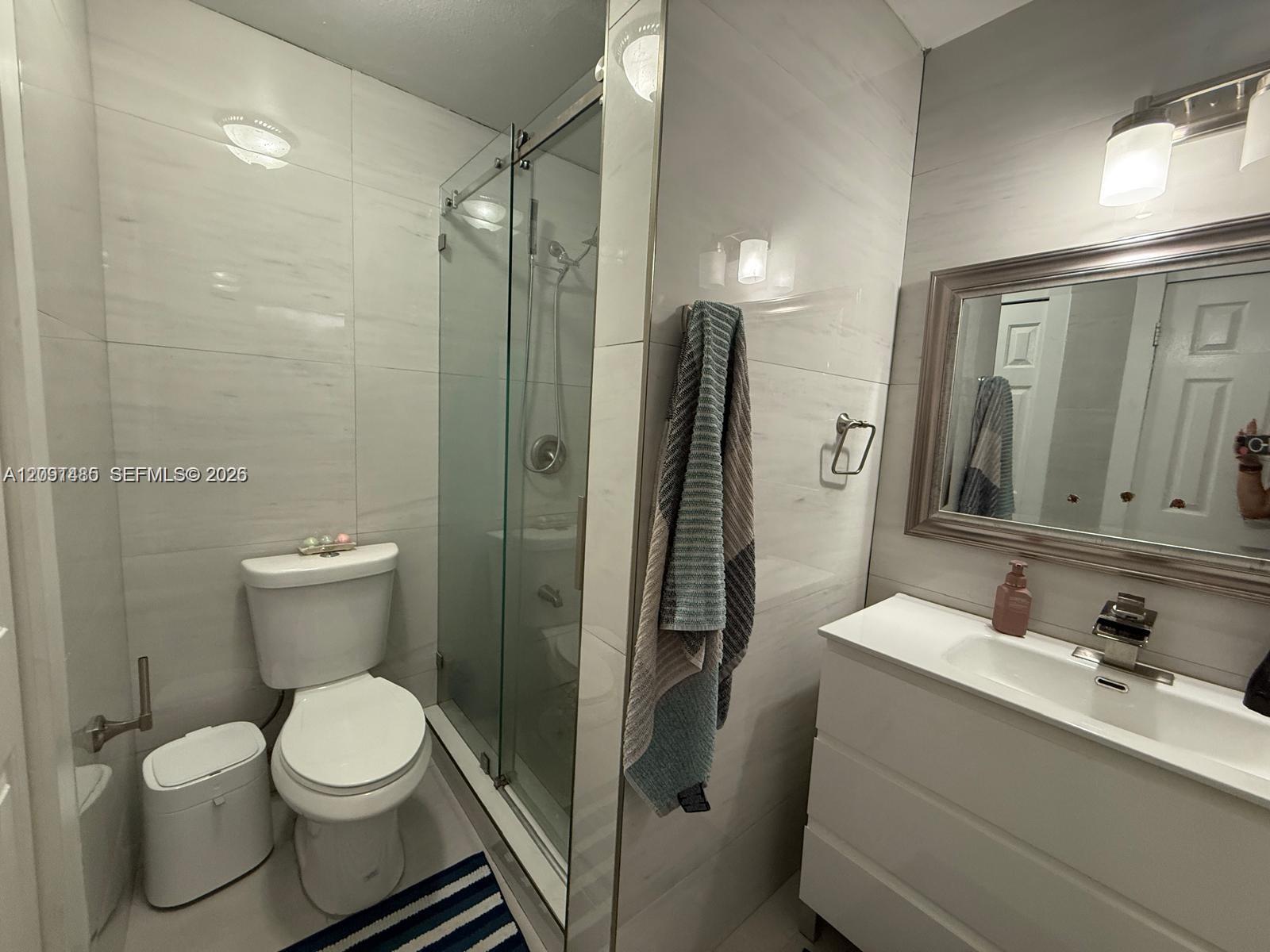 A12091485 Property Photo 18