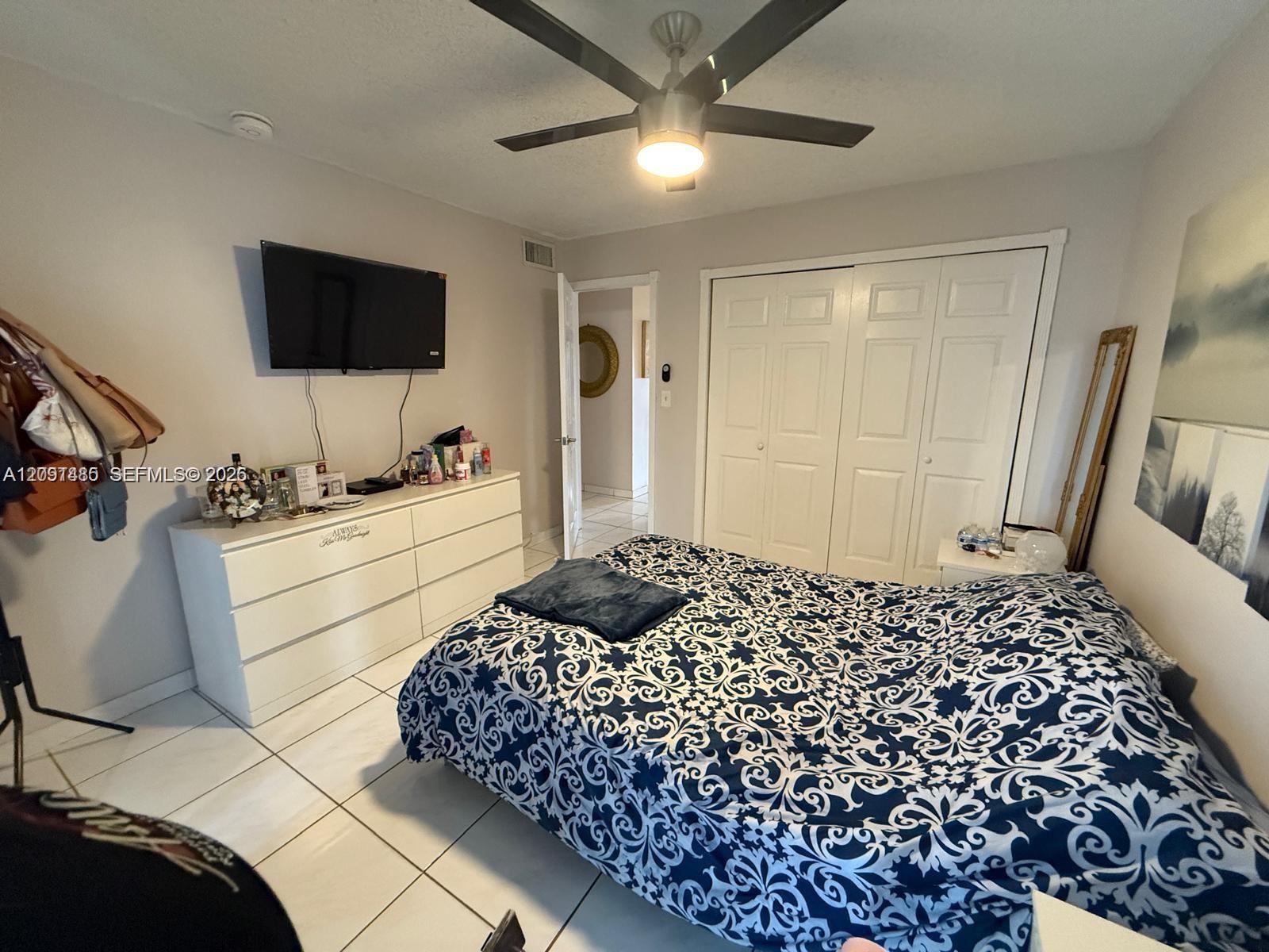 A12091485 Property Photo 21