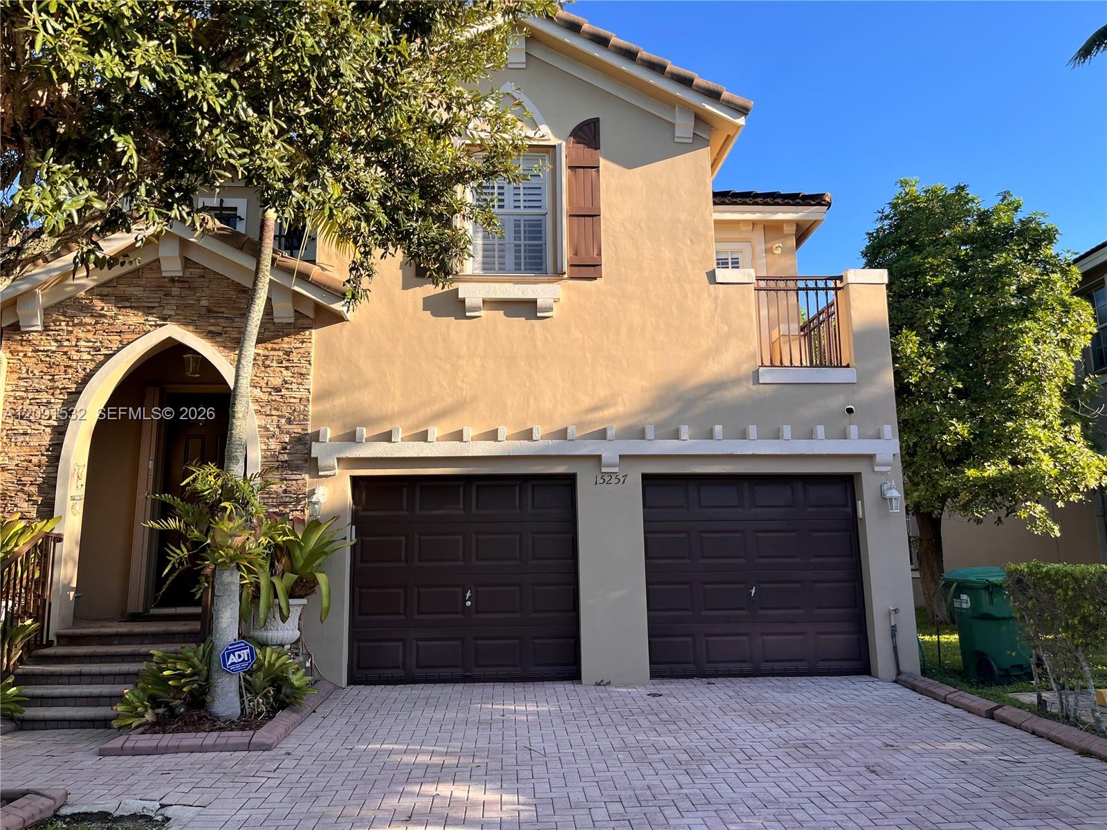 15257 Sw 8th Way Property Photo 1