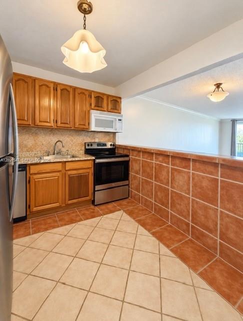 600 Three Islands Boulevard 616 Property Photo 4