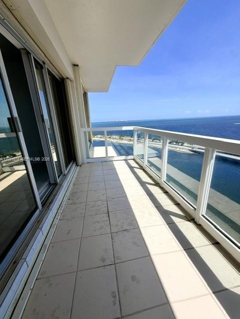 2451 Brickell Avenue Phc Property Photo 2