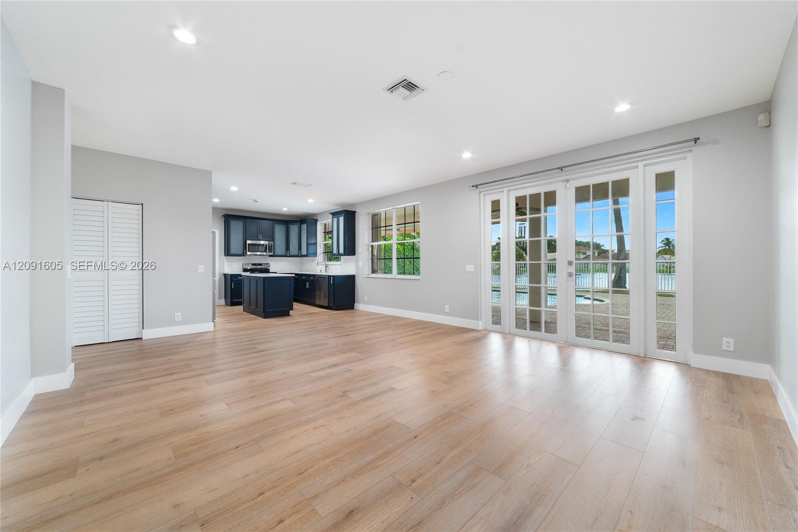 4400 Fox Ridge Drive Property Photo 14