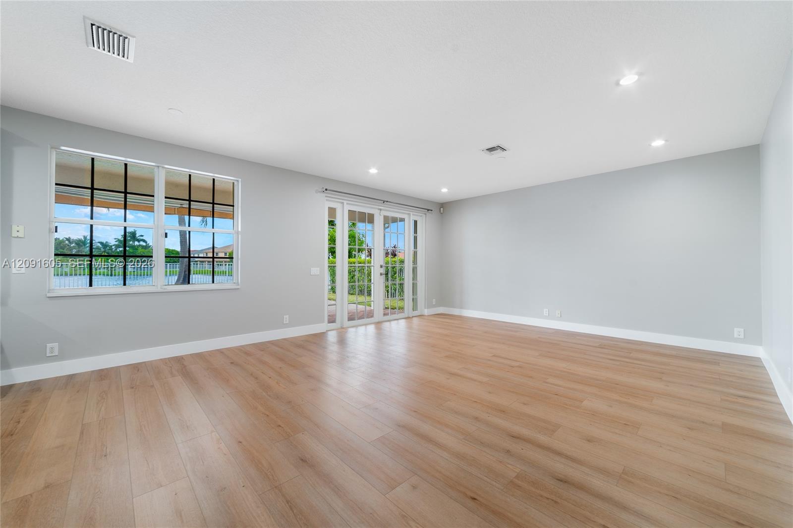 4400 Fox Ridge Drive Property Photo 16