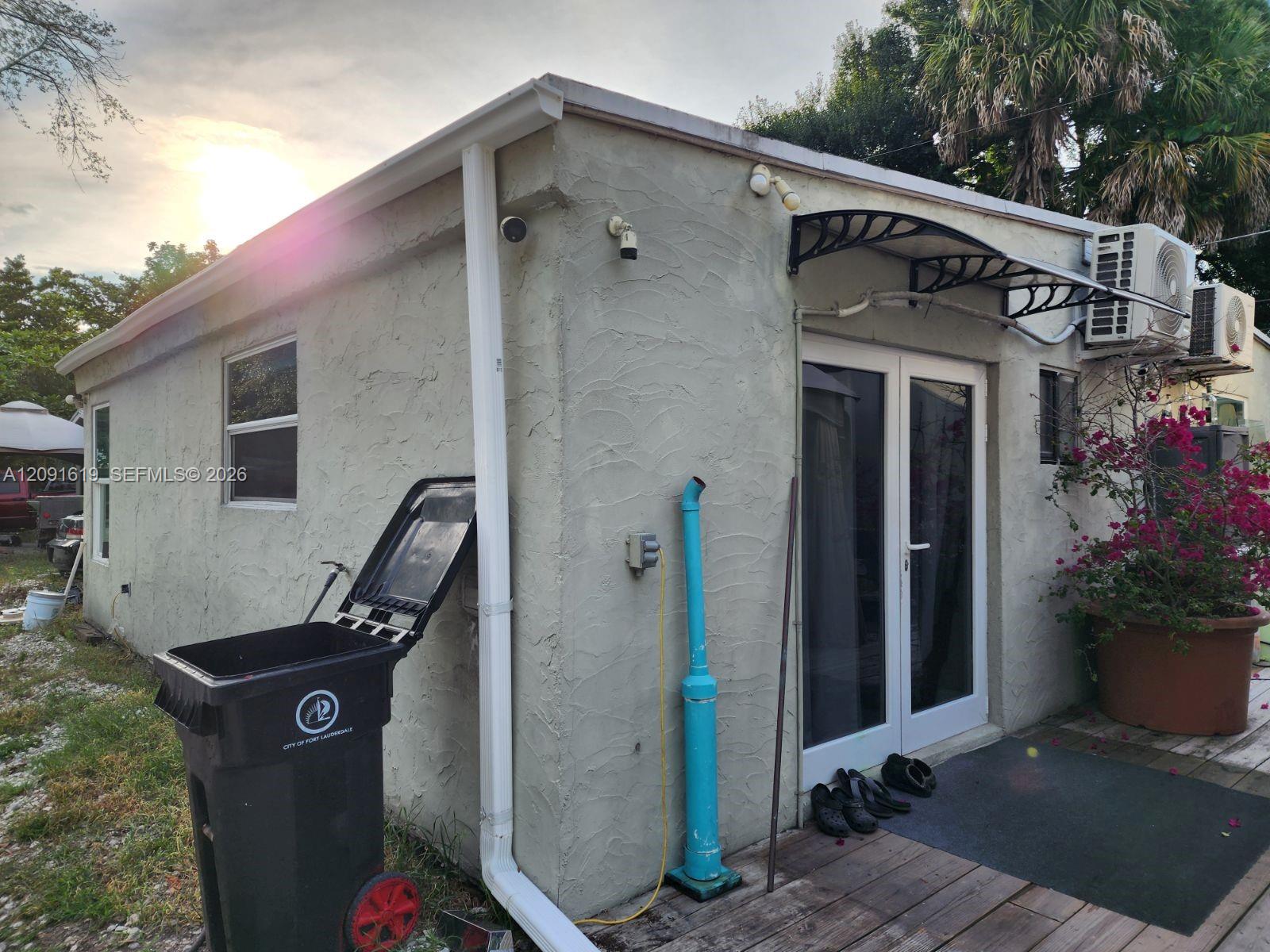 1872 Sw 29th Avenue Property Photo 5