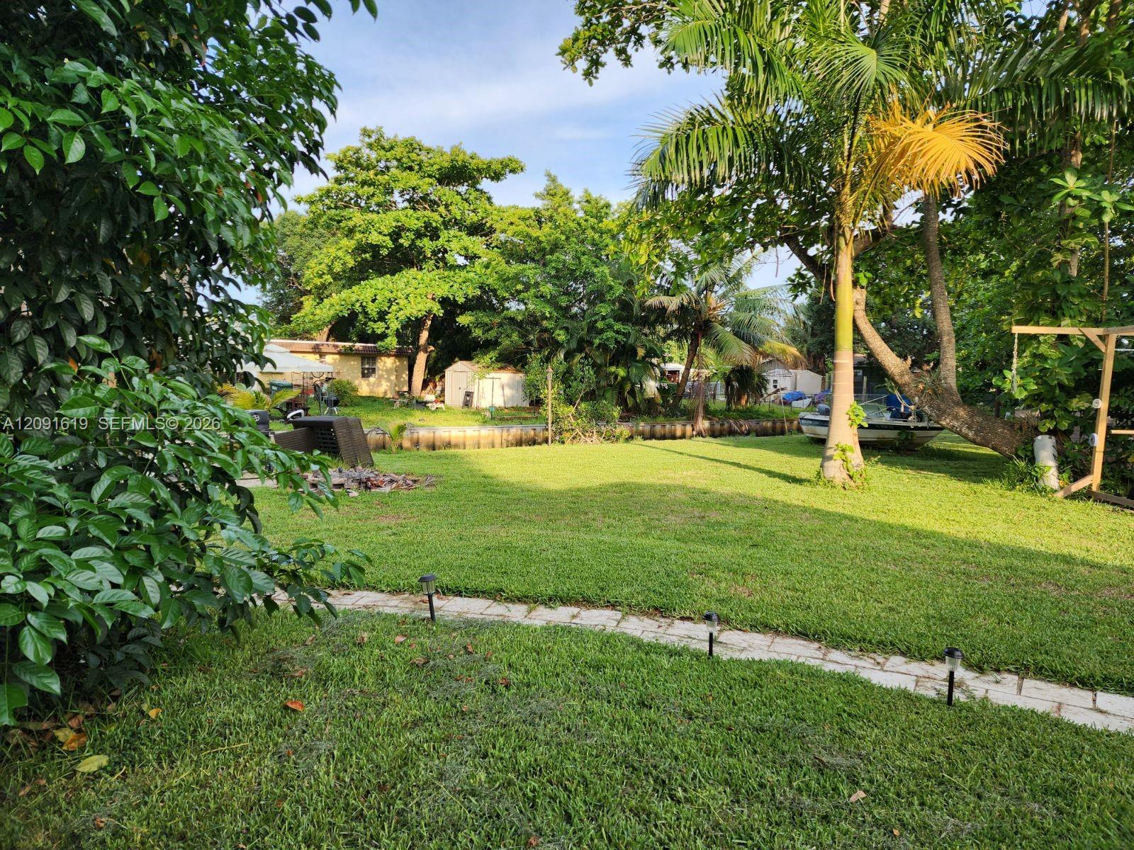 1872 Sw 29th Avenue Property Photo 8