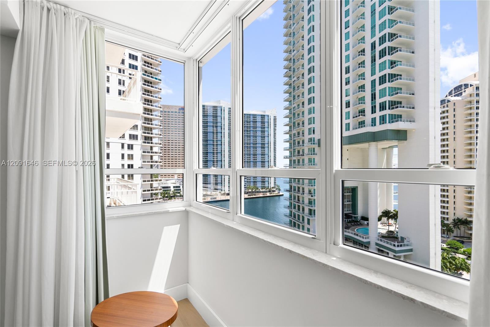 801 Brickell Key Boulevard 1512 Property Photo 13