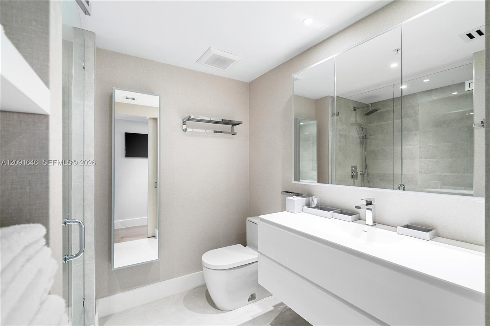 801 Brickell Key Boulevard 1512 Property Photo 17
