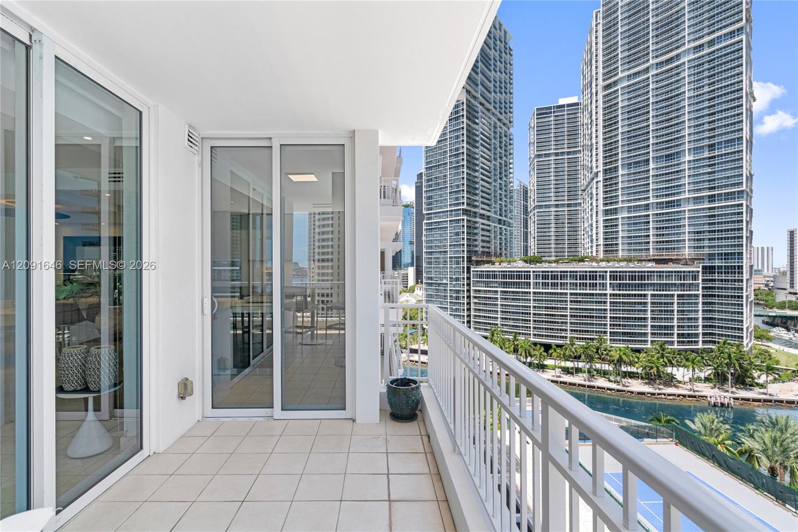 801 Brickell Key Boulevard 1512 Property Photo 28