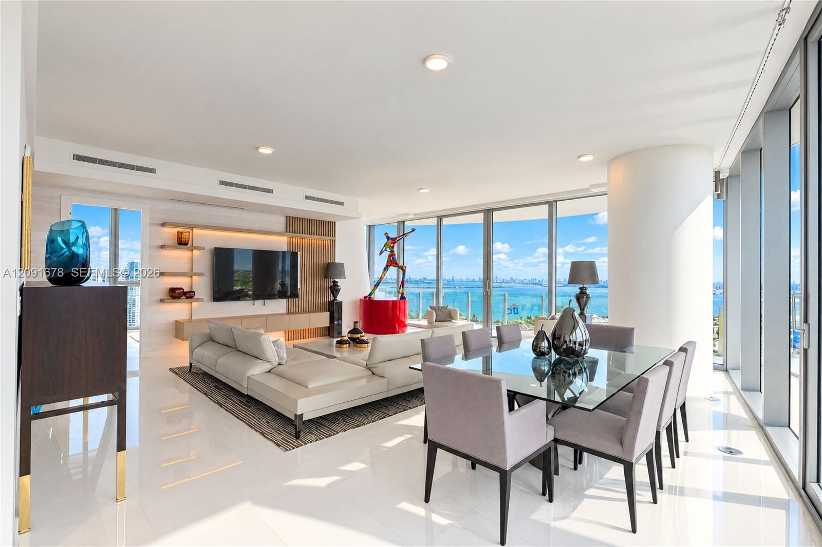 A12091678 Property Photo 3
