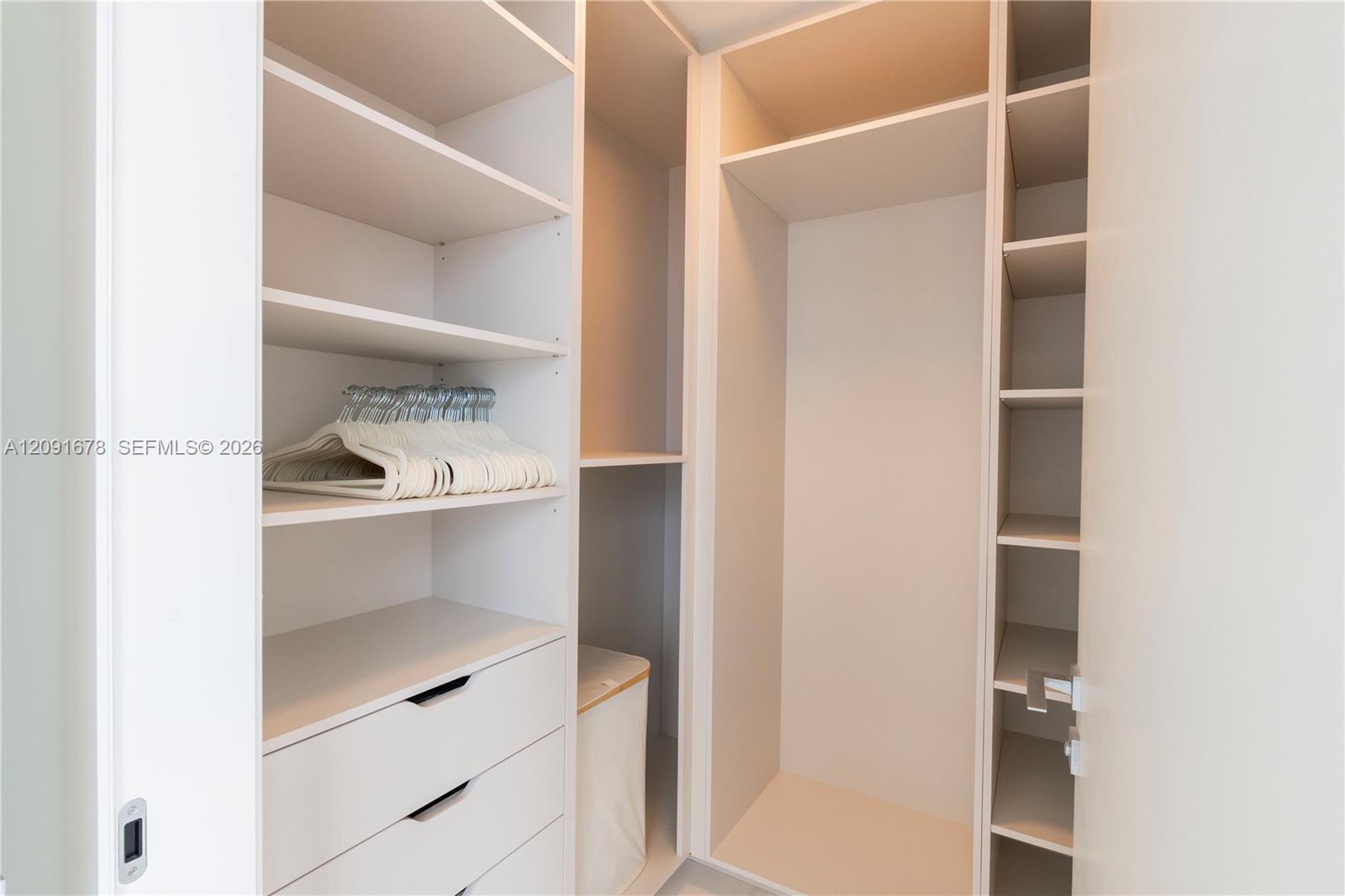 A12091678 Property Photo 30
