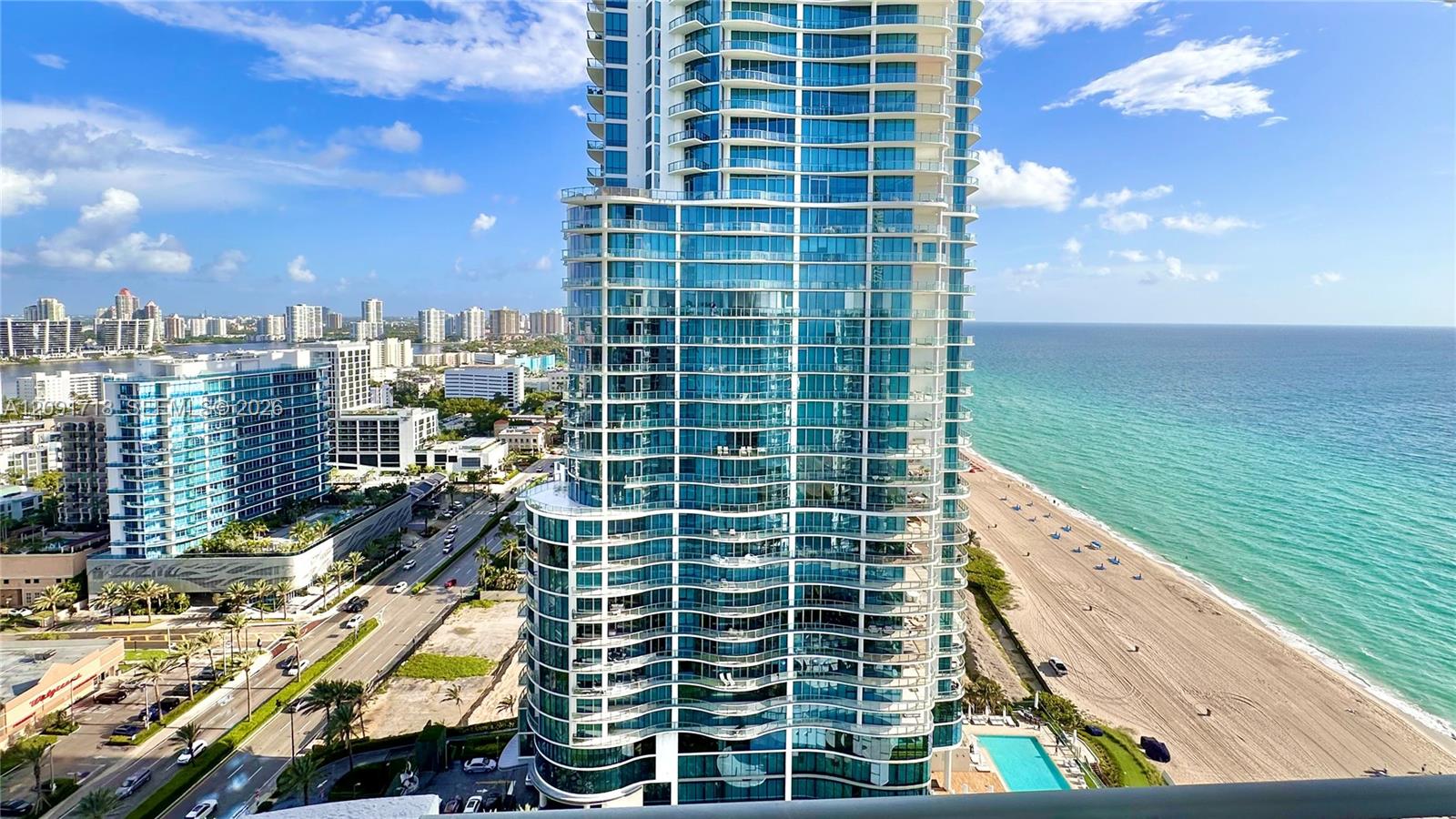 17375 Collins Avenue 2607 Property Photo 1