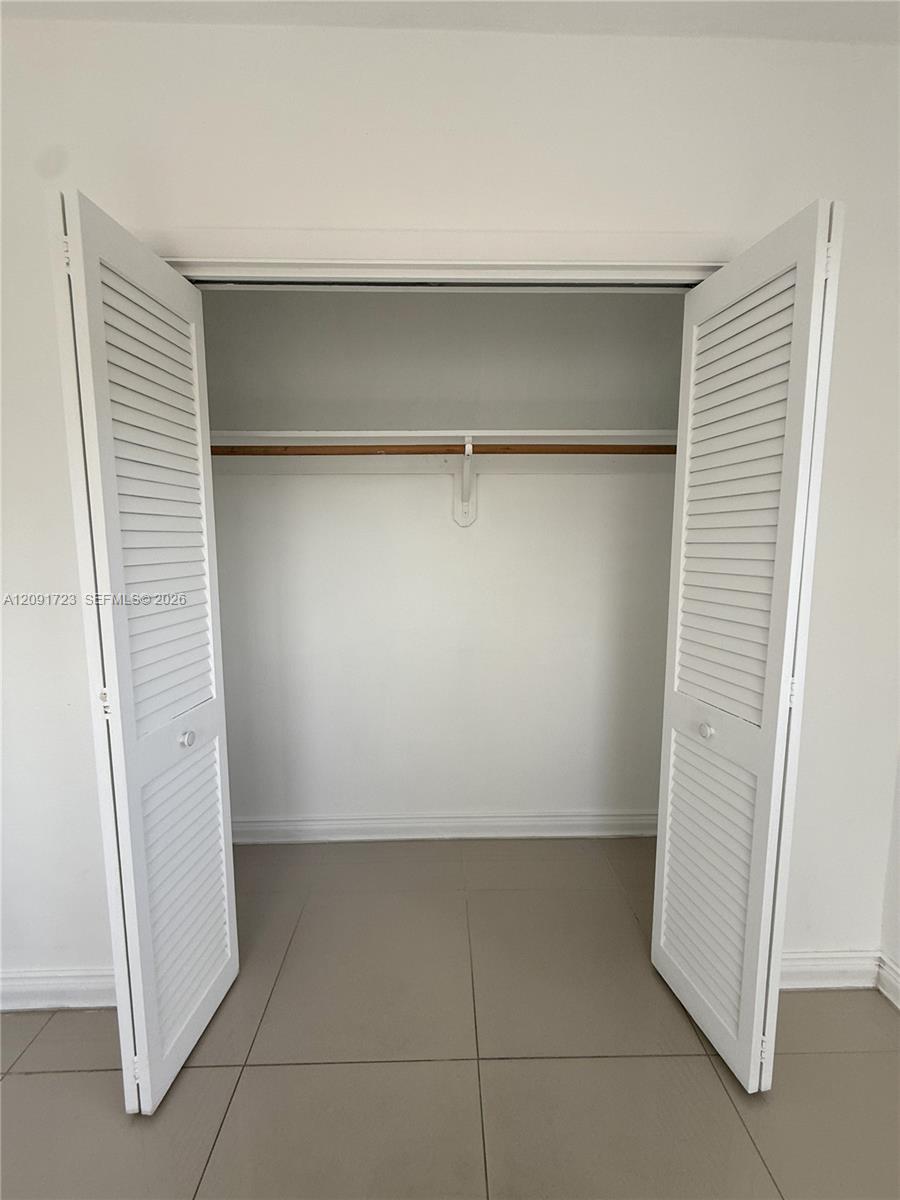 A12091723 Property Photo 9