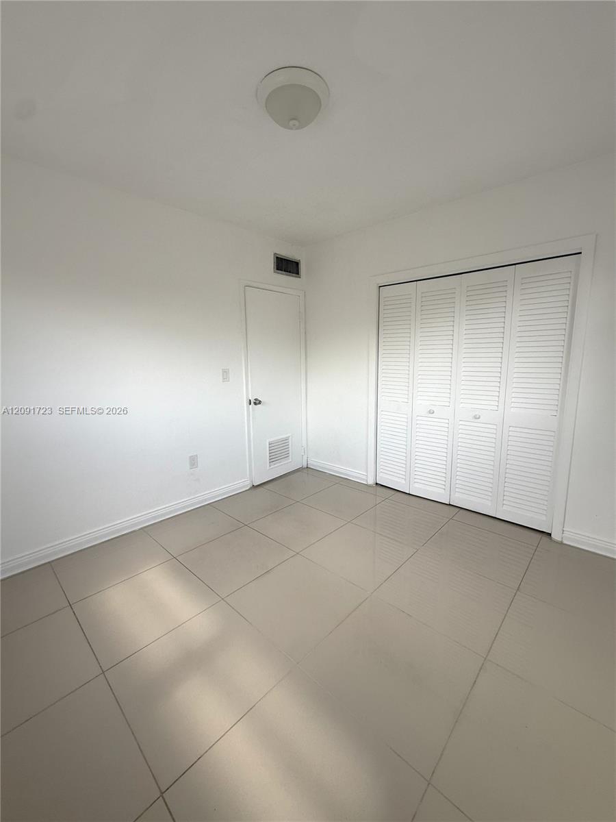 A12091723 Property Photo 10