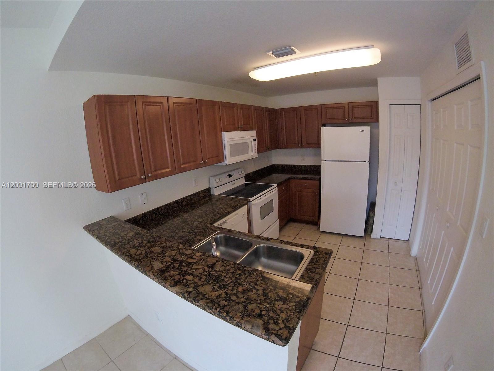 11101 Nw 83rd Street 209 Property Photo 6