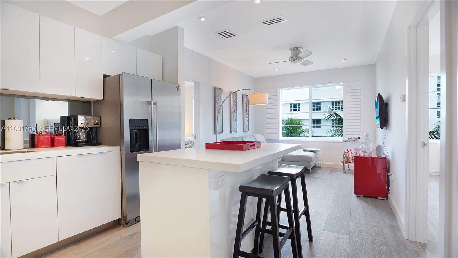 1460 Ocean Drive 407 Property Photo 1