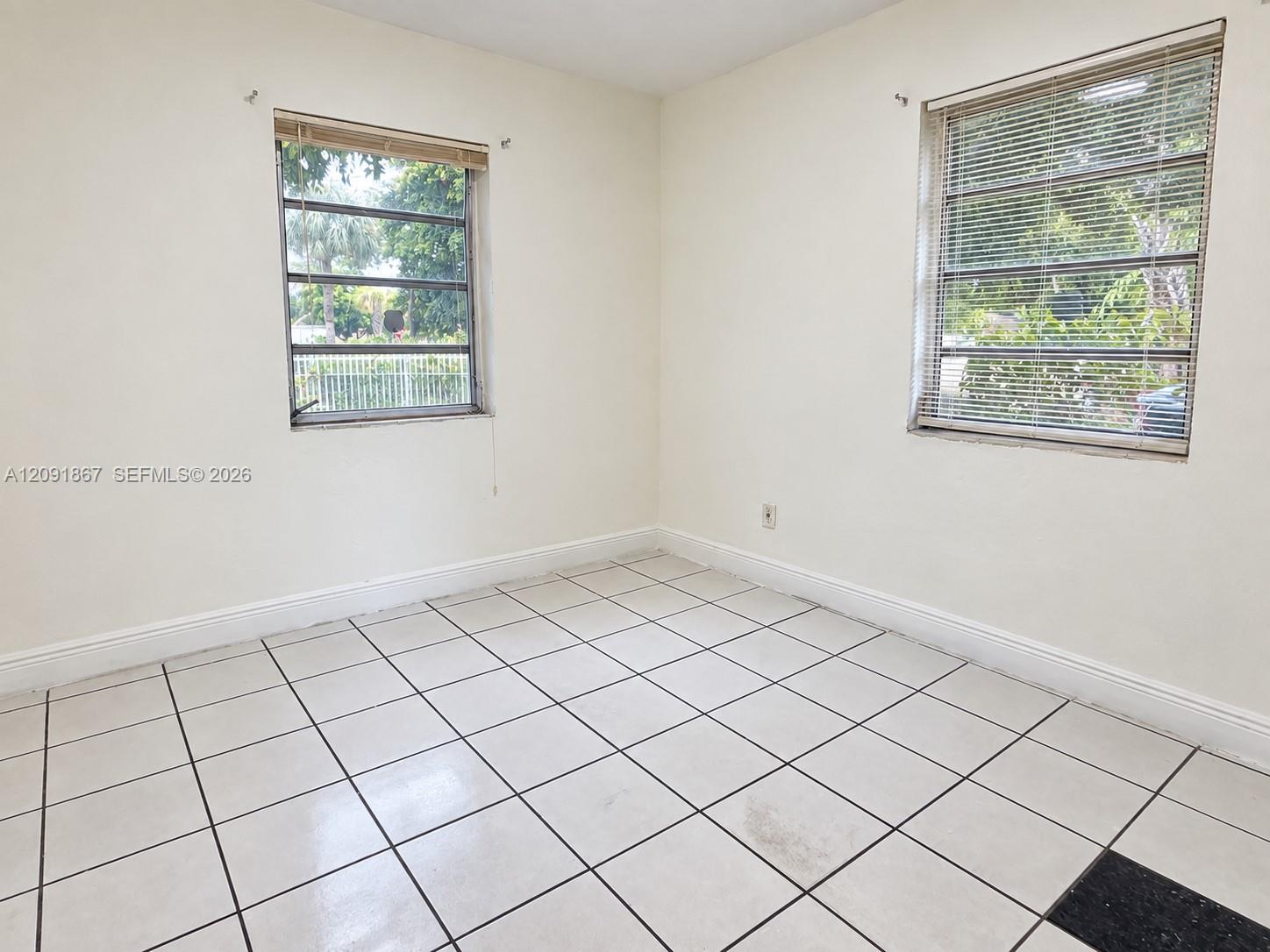 1525 Ne 154th Street 1525 Property Photo 15