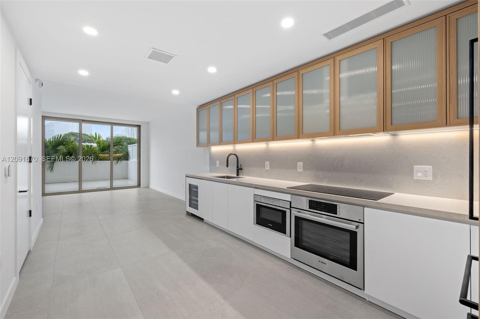 2200 Brickell Avenue 206 Property Photo 5