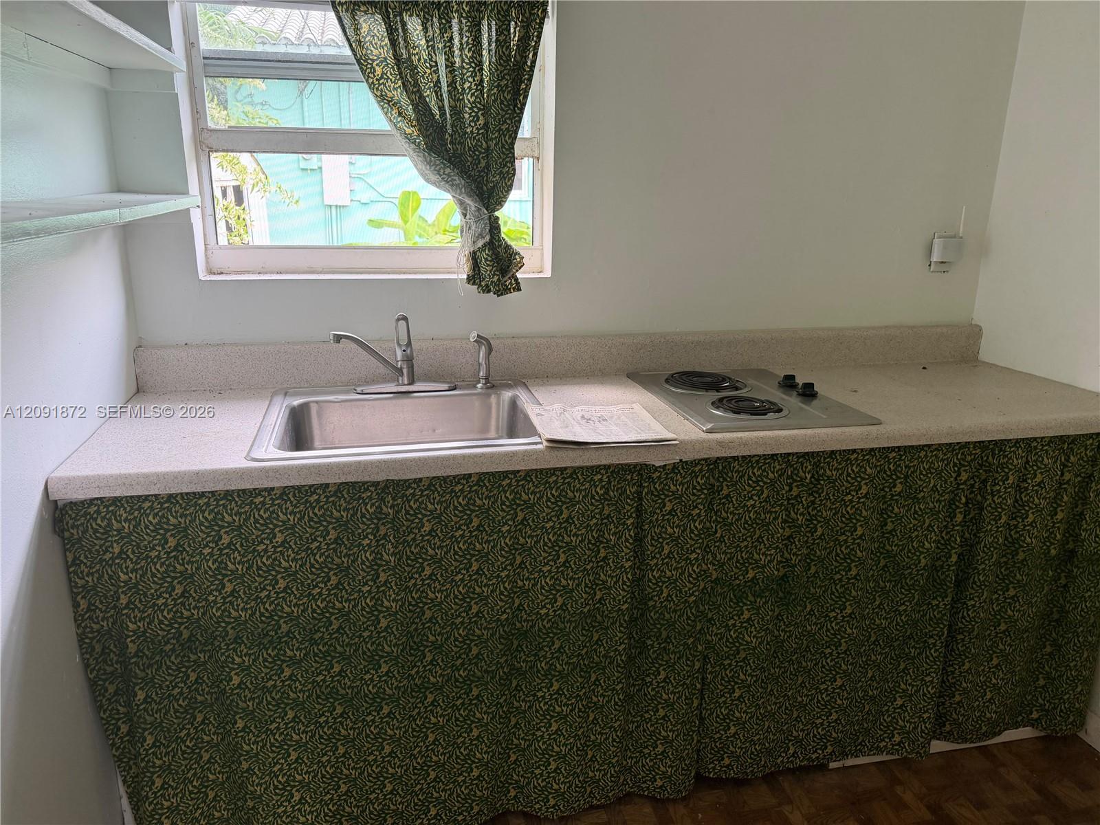 1146 Polk Street Property Photo 6