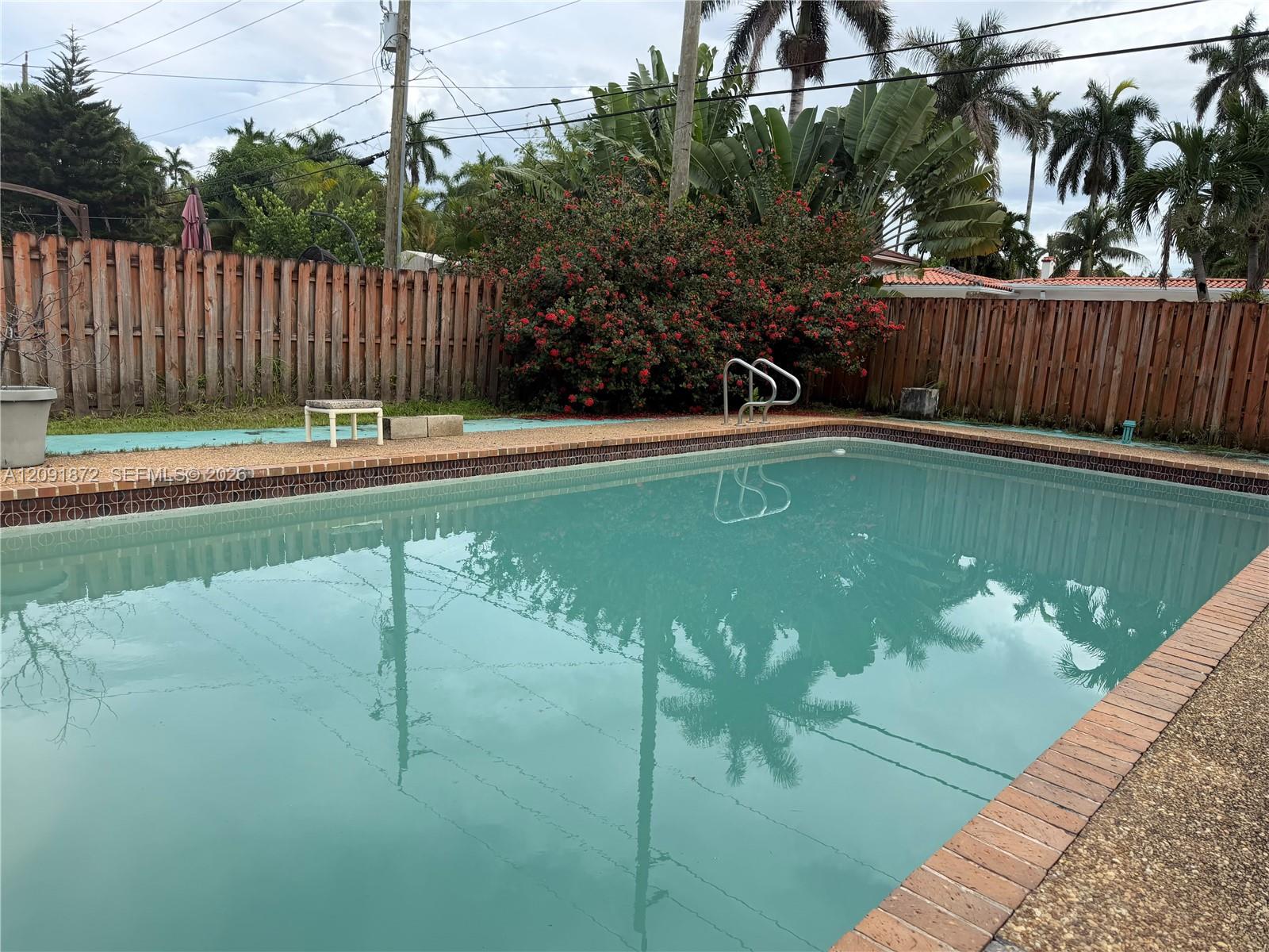 1146 Polk Street Property Photo 8