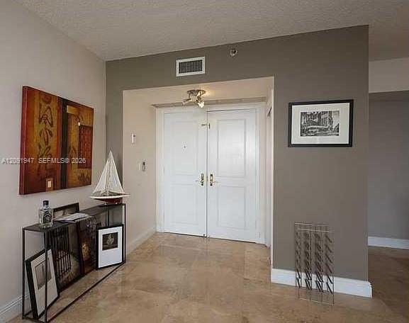 20281 E Country Club Drive 1105 Property Photo 8