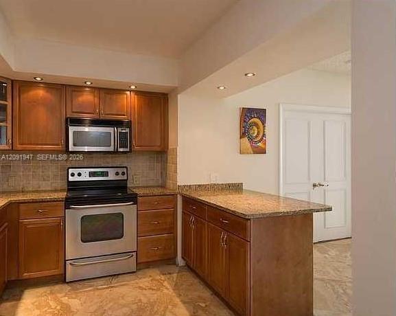 20281 E Country Club Drive 1105 Property Photo 10