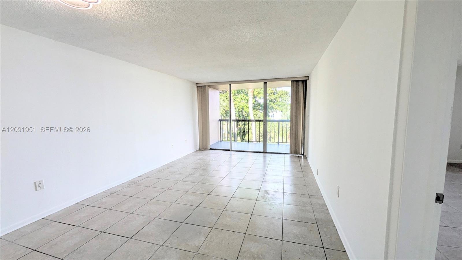 10865 Sw 112th Avenue 312 Property Photo 11