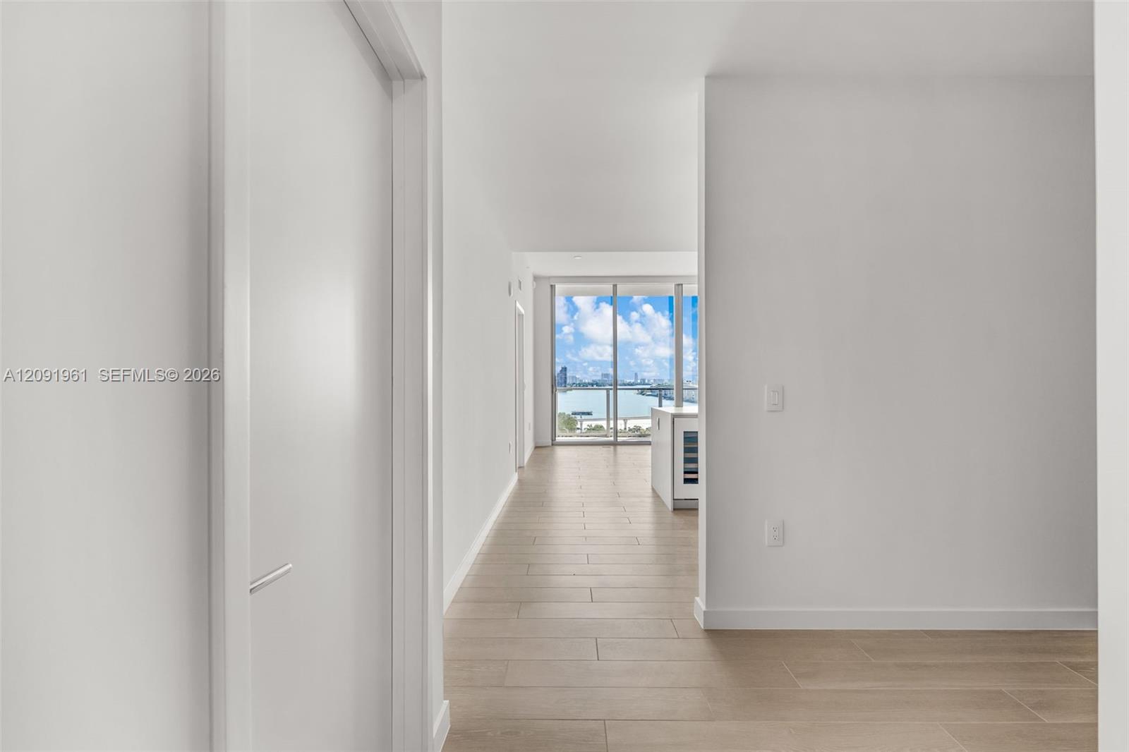 A12091961 Property Photo 14