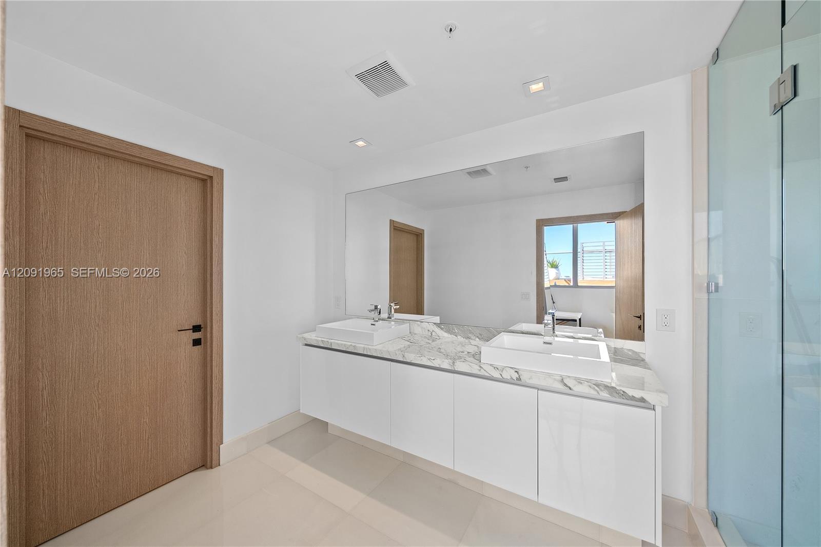 300 Sunny Isles Boulevard 4-ph-03 Property Photo 39