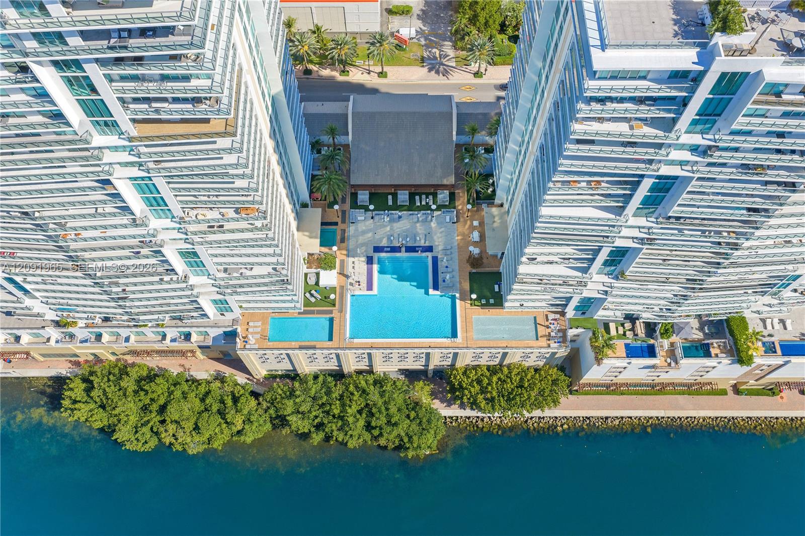300 Sunny Isles Boulevard 4-ph-03 Property Photo 43