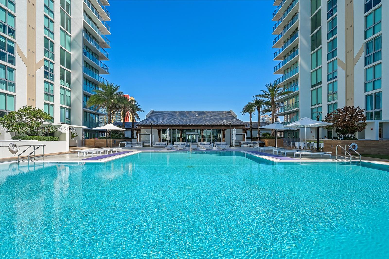 300 Sunny Isles Boulevard 4-ph-03 Property Photo 44