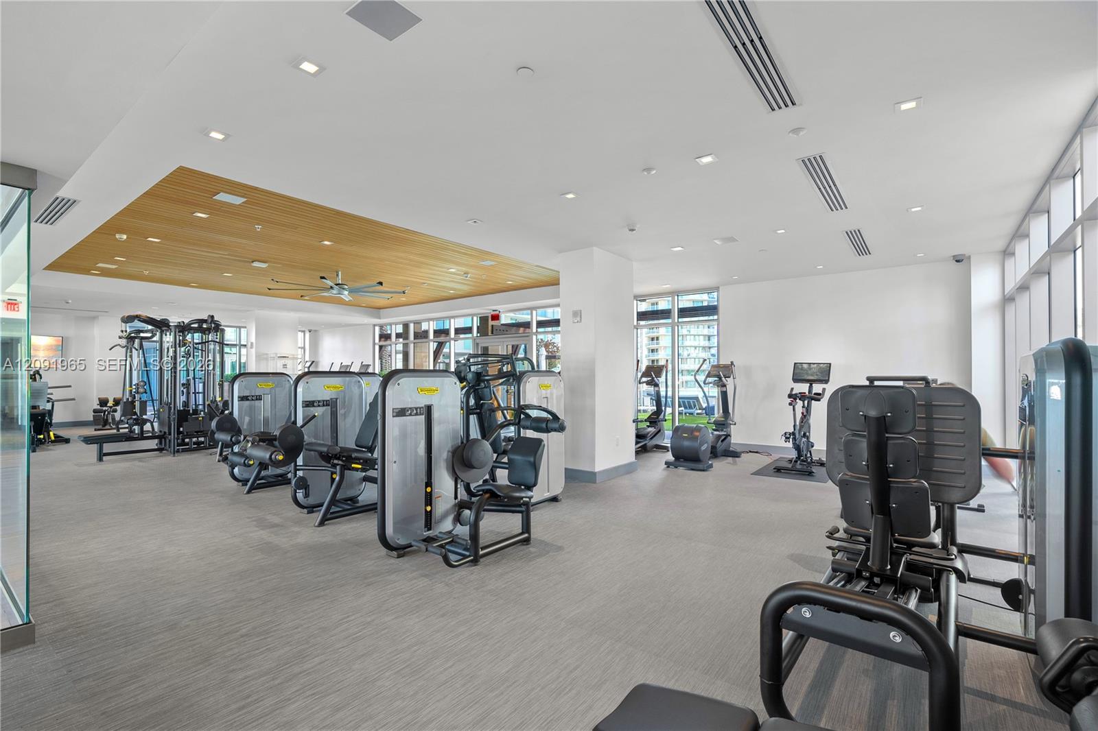 300 Sunny Isles Boulevard 4-ph-03 Property Photo 50