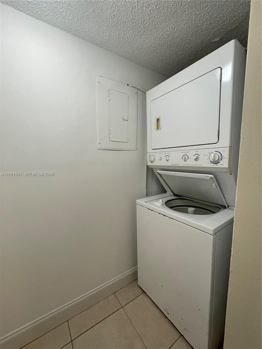 3470 Foxcroft Road 111 Property Photo 14