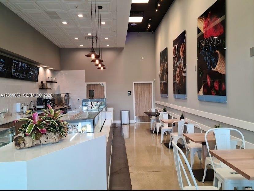 306 Sw 145 Avenue Property Photo 8