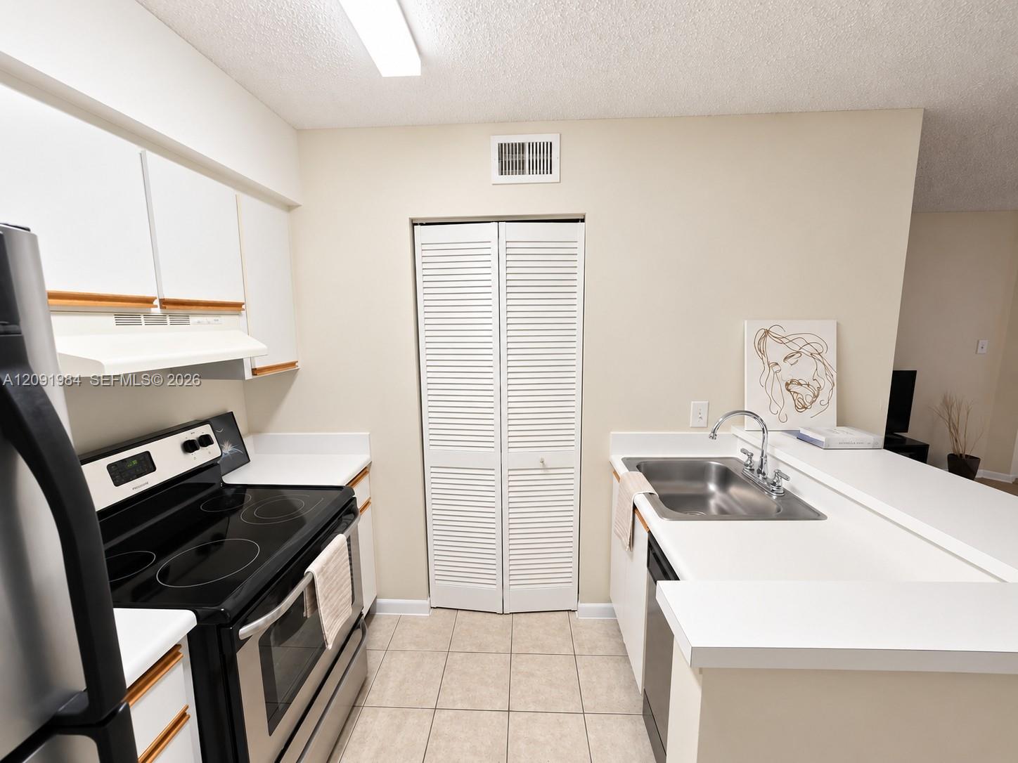620 S Park Road 25-2 Property Photo 3