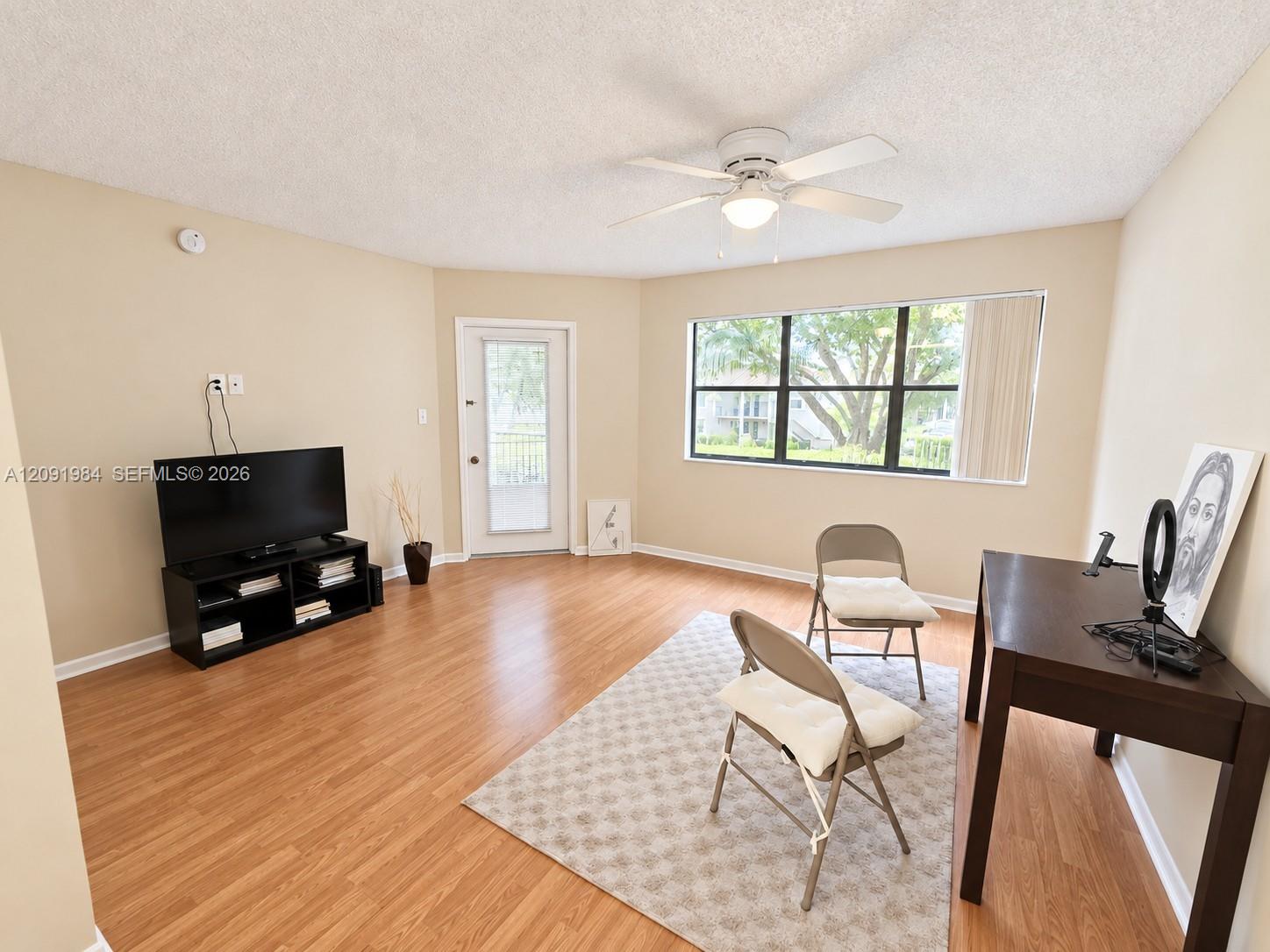 620 S Park Road 25-2 Property Photo 6