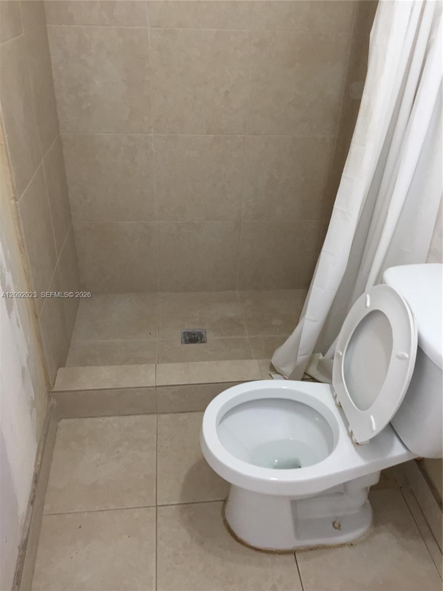 817 Sw 8th Street Property Photo 5