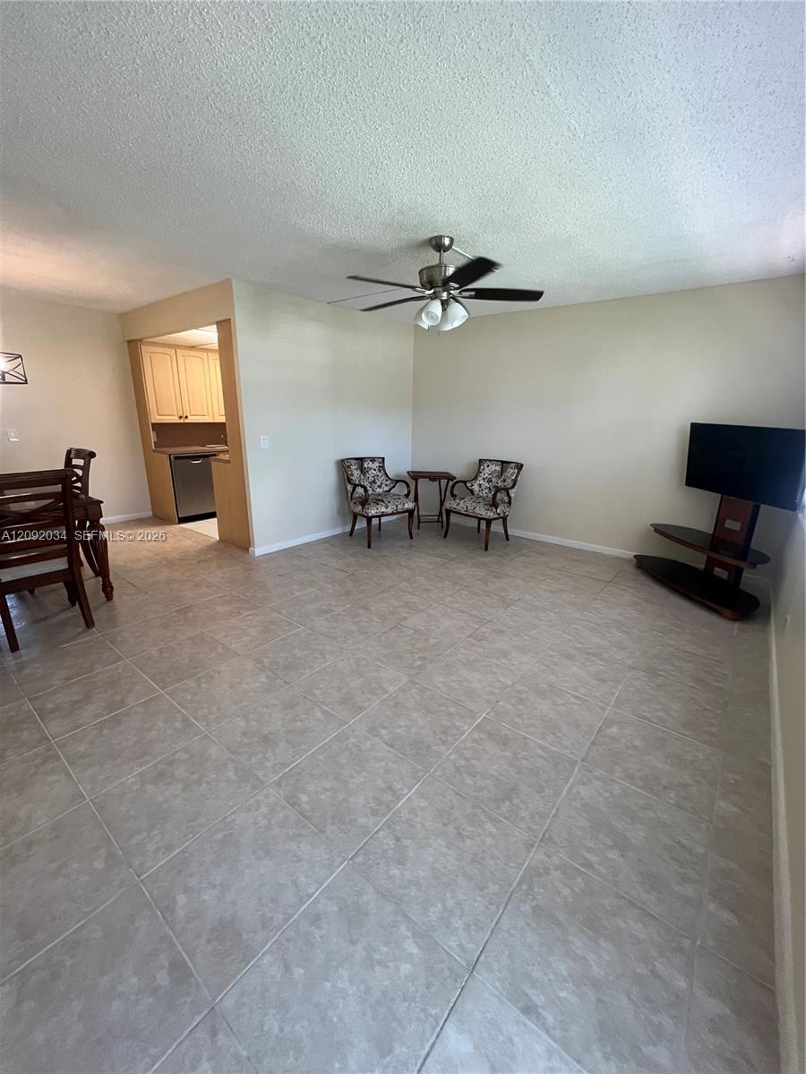 1087 Cornwall E 1087 Property Photo 3