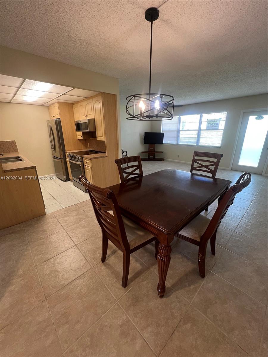 1087 Cornwall E 1087 Property Photo 5